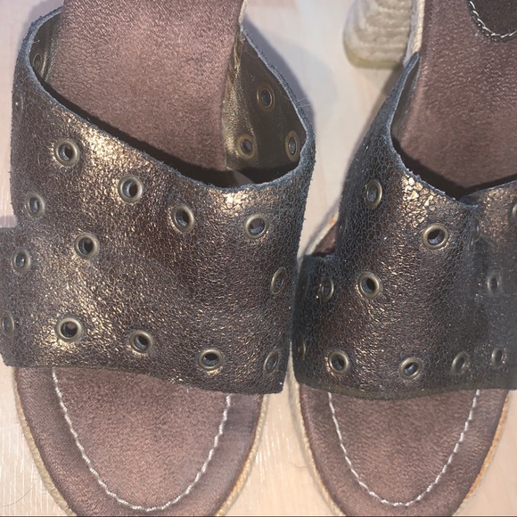 Like New Leather Espadrille Sandals - Picture 3 of 4